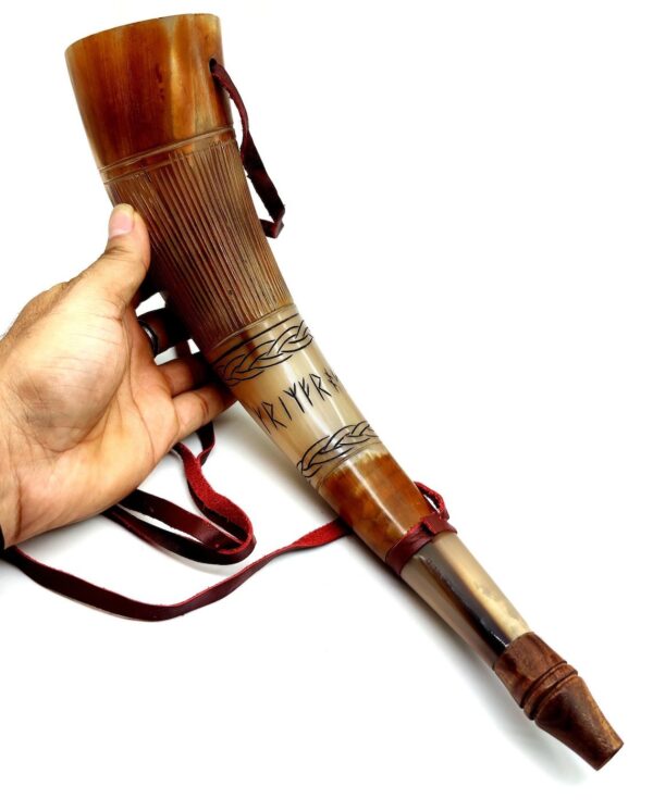 Blowing Horn with design