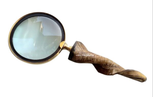 Horn Magnifying Glass
