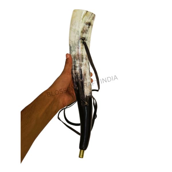 100% Natural Polished Ox Blowing Horn Handcrafted Buffalo Horn Home Décor Love Style Animal Resale Decoration